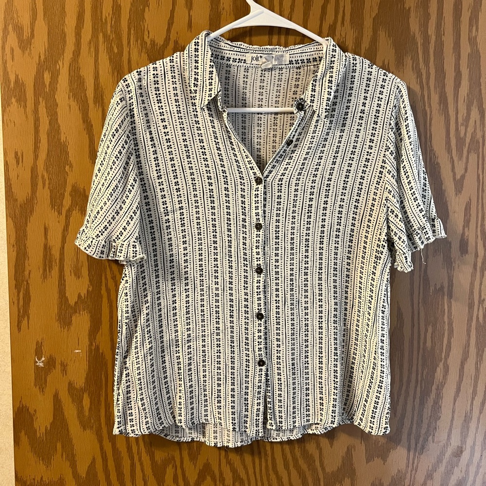 SOLD|| Jolt button down floral striped top